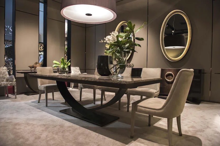 Luxuary Dining Table